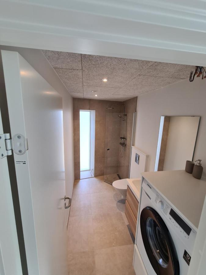 Brand New Apartment With Stunning Skyline Views 토르스하운 외부 사진