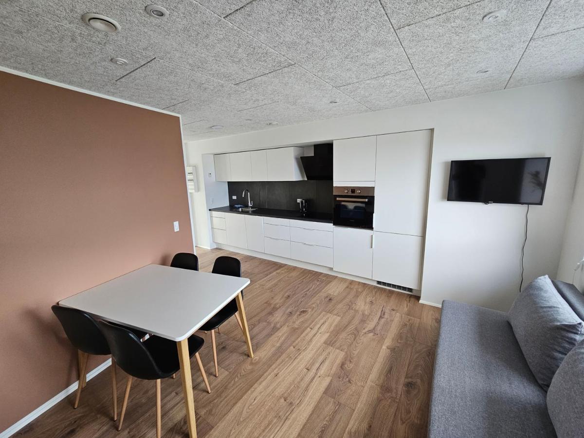 Brand New Apartment With Stunning Skyline Views 토르스하운 외부 사진